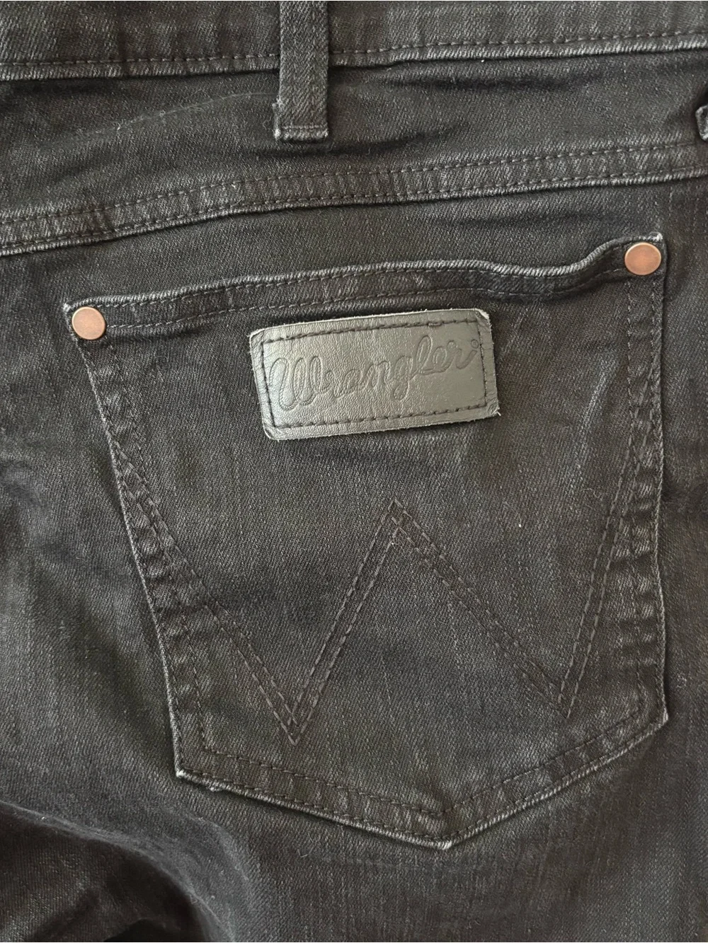 Wrangler Retro Slim Straight Black Jeans Size 38x34
